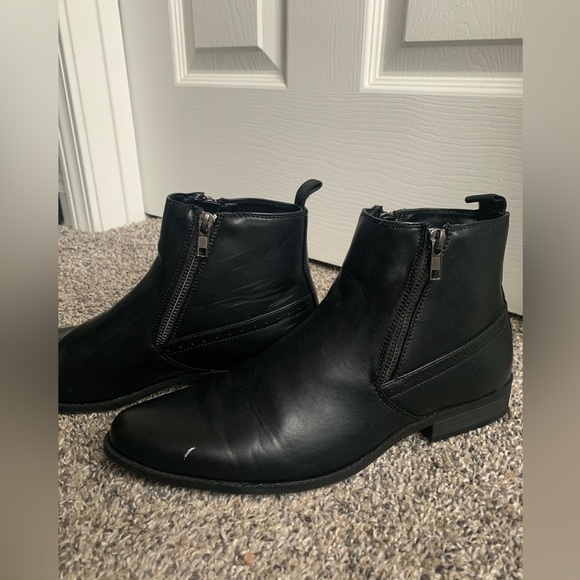 ASOS Design Black Zipper Booties - Picture 4 of 7